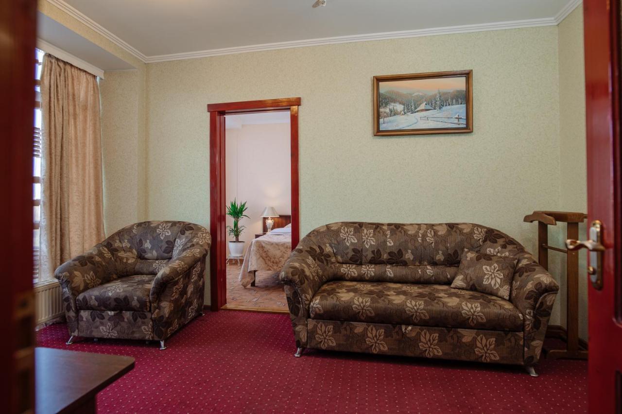 Club Ph Hotel Truszkavec Kültér fotó