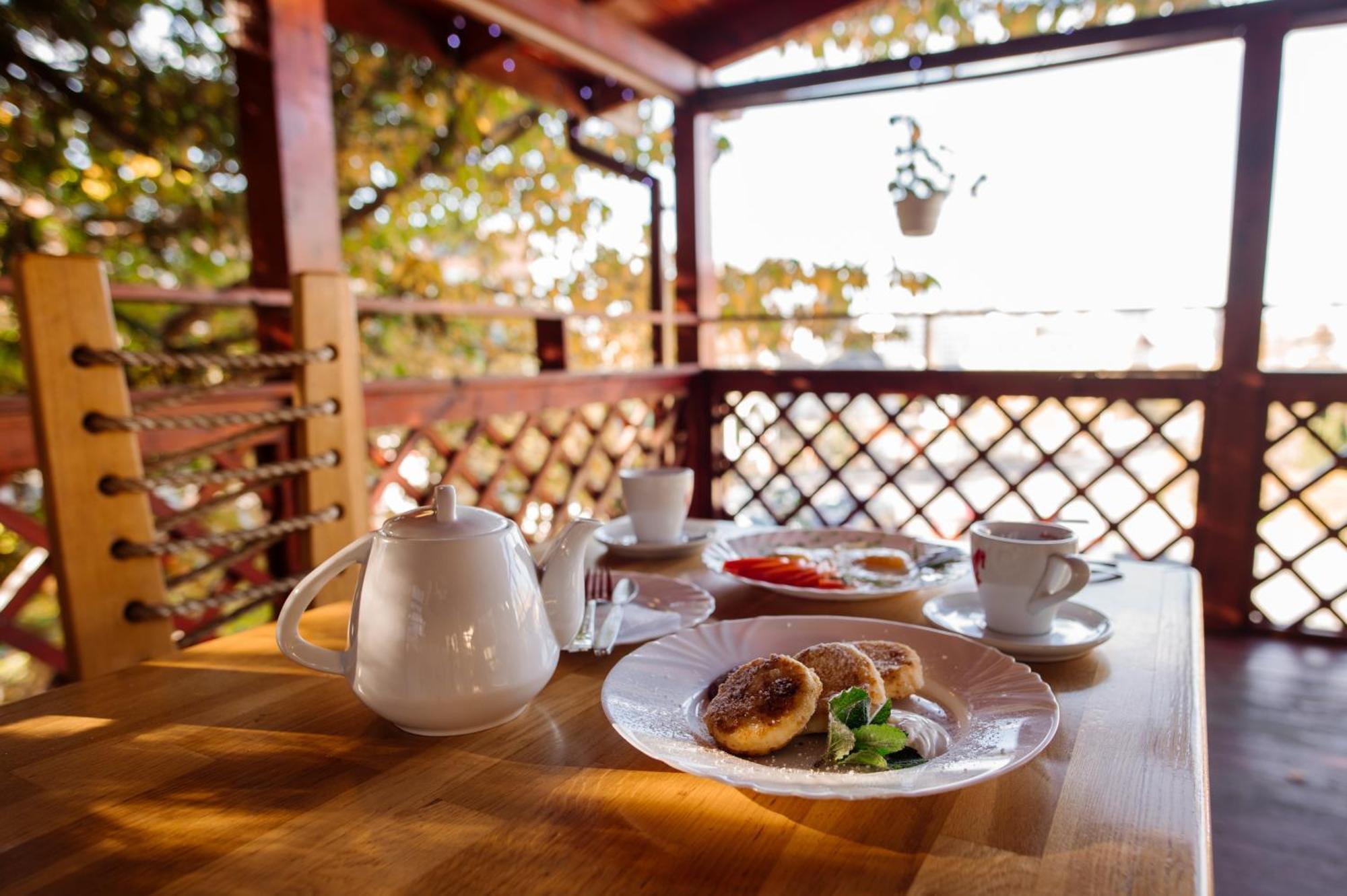 Club Ph Hotel Truszkavec Kültér fotó
